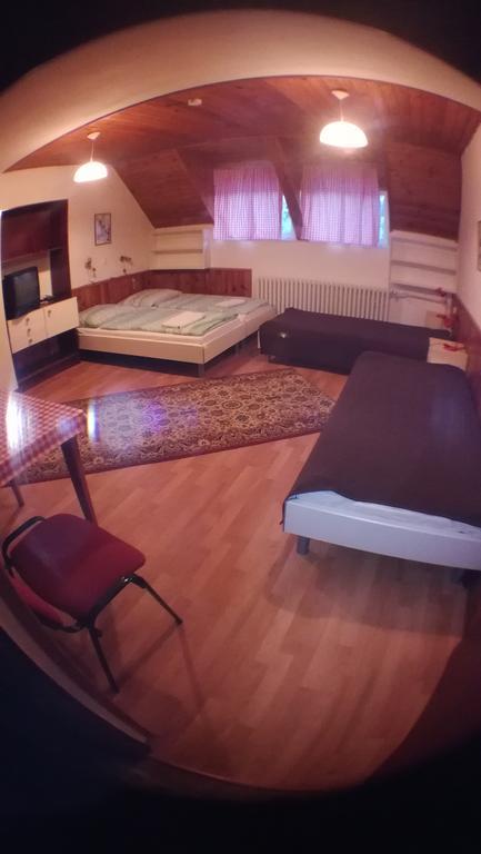 Ubytovanie 184, Bed And Braekfast 184 Stará Lesná Exteriör bild
