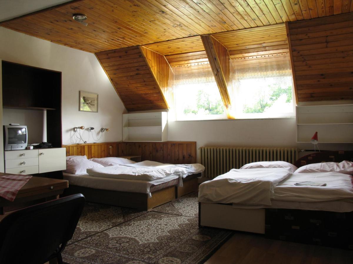 Ubytovanie 184, Bed And Braekfast 184 Stará Lesná Rum bild